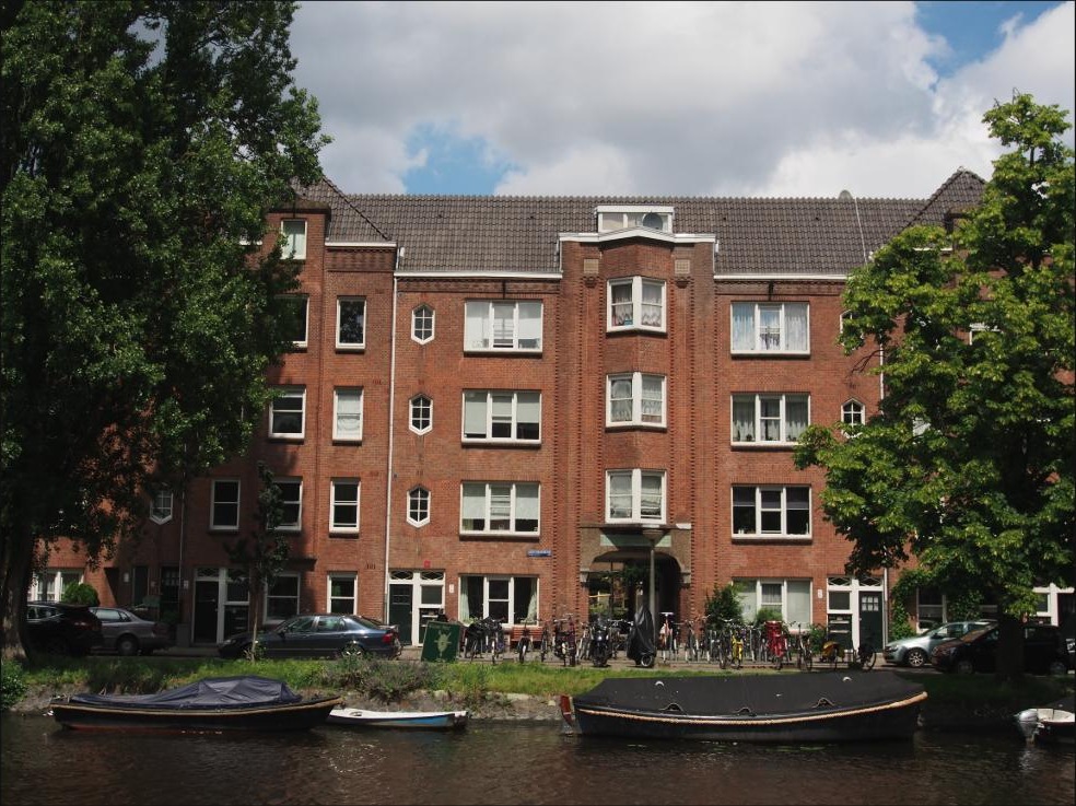 Pand aan de Jozef Israëlskade in Amsterdam